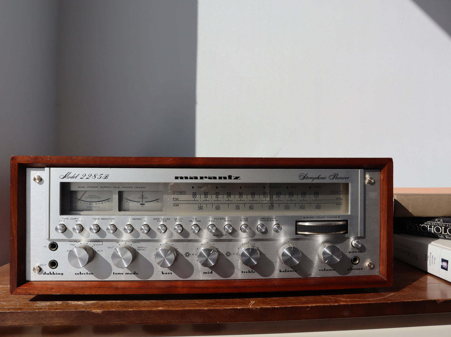 Marantz 2285 Stereophonic Receiver