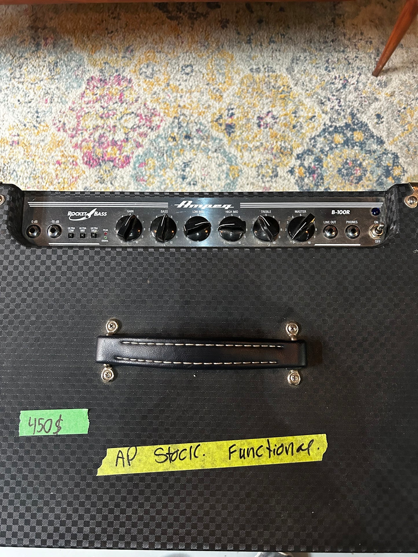 Ampeg B-100R Bass Amp