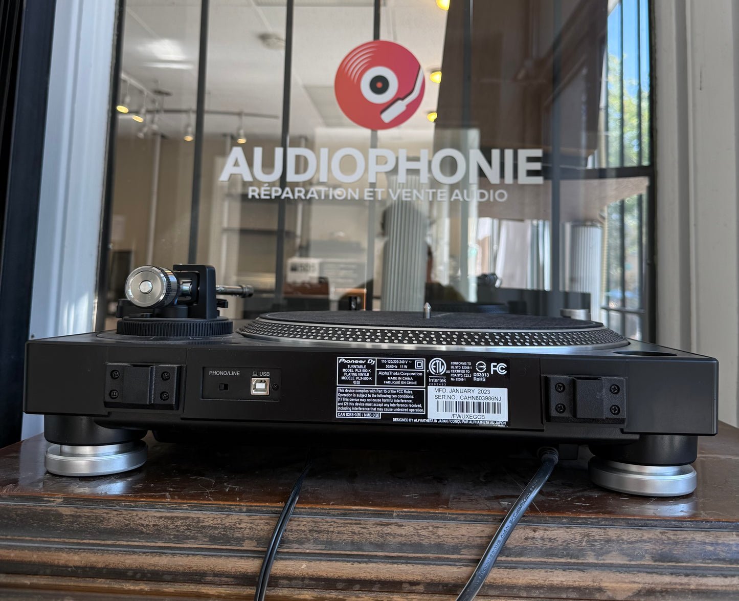 Pioneer PLX-500 Direct Drive Turntable