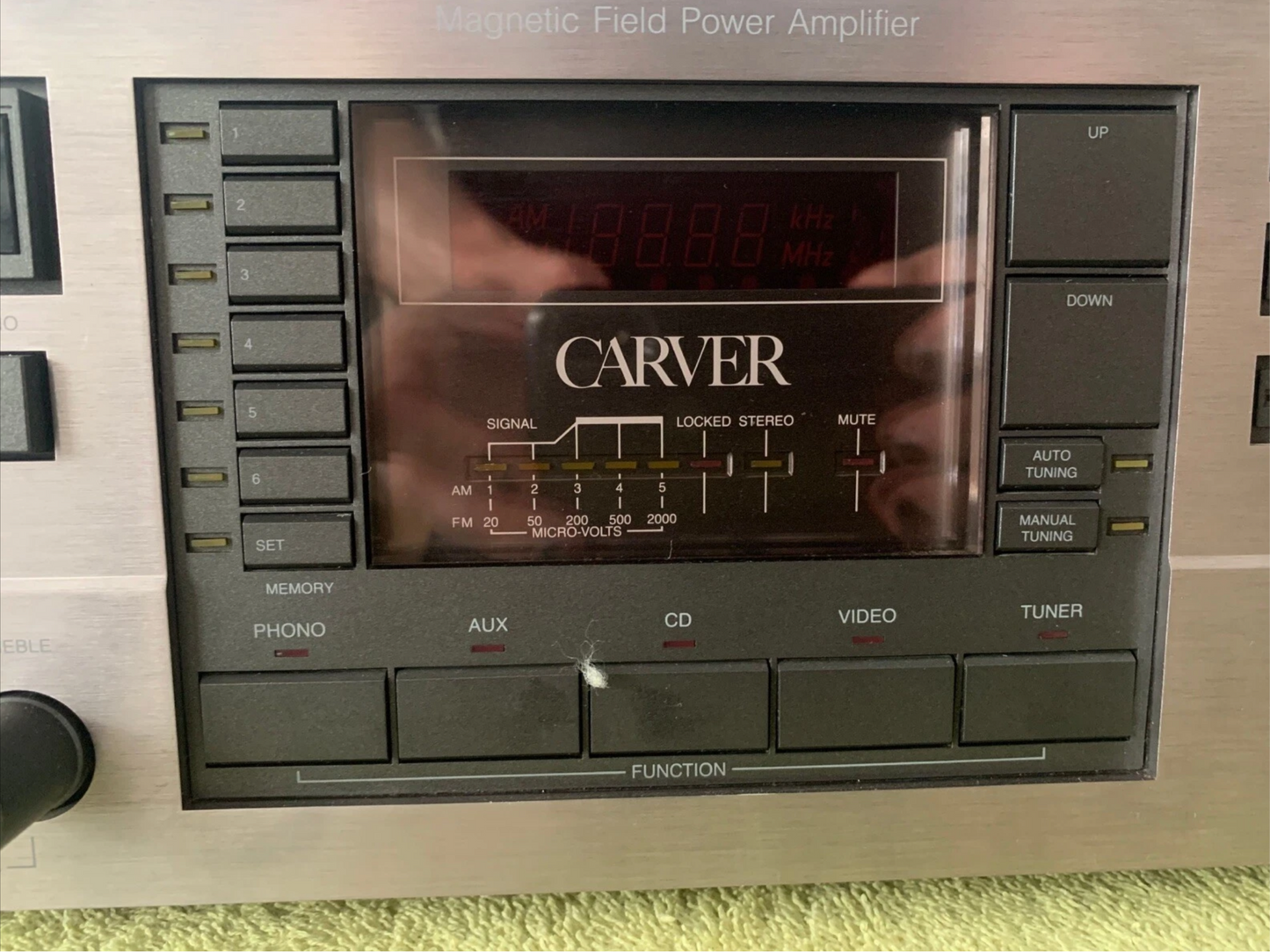 Carver Receiver Model 6200
