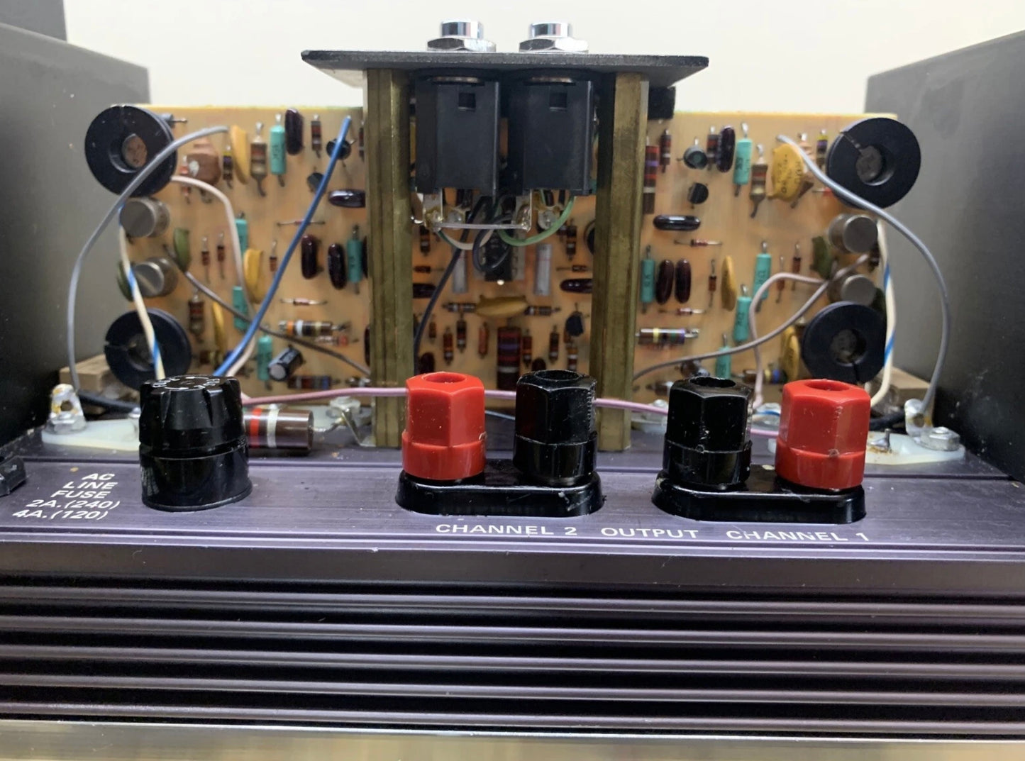Crown IC150 and D150 Preamp-Power Amp Set Fully Recapped And Repaired
