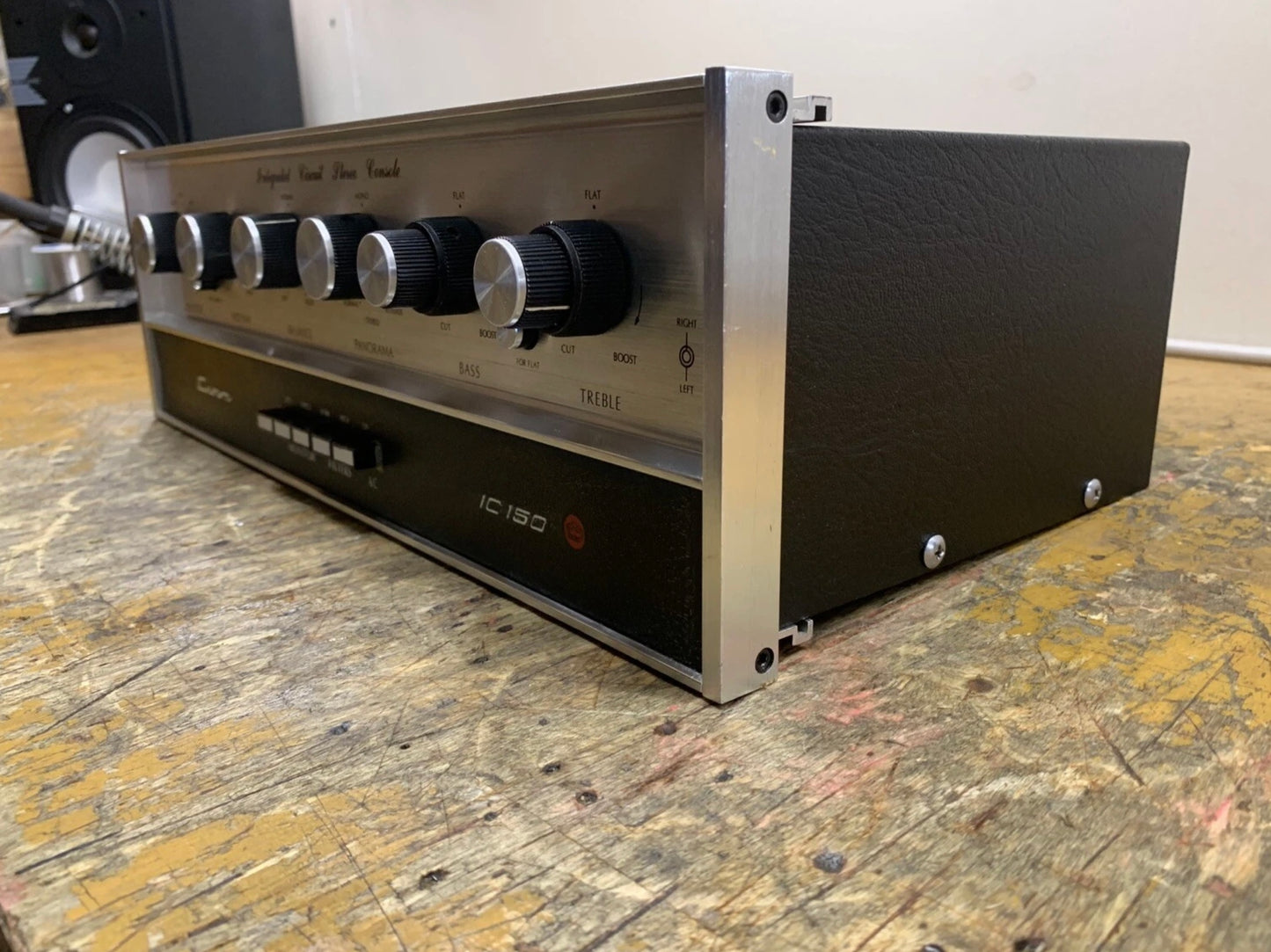 Crown IC150 and D150 Preamp-Power Amp Set Fully Recapped And Repaired