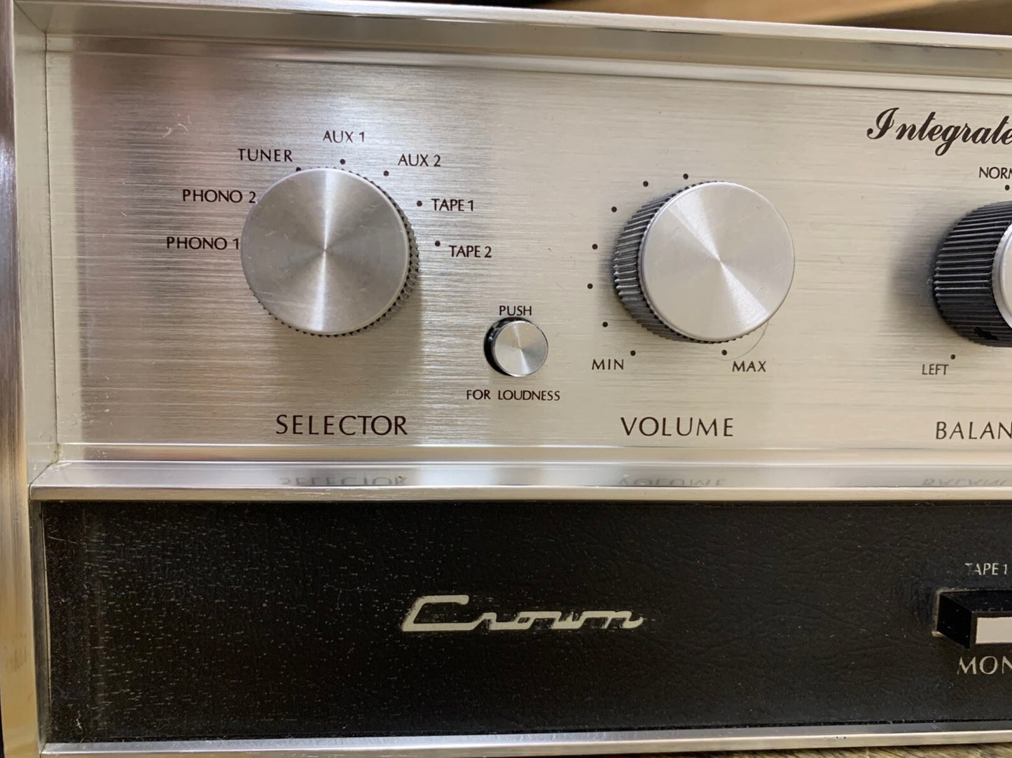 Crown IC150 and D150 Preamp-Power Amp Set Fully Recapped And Repaired