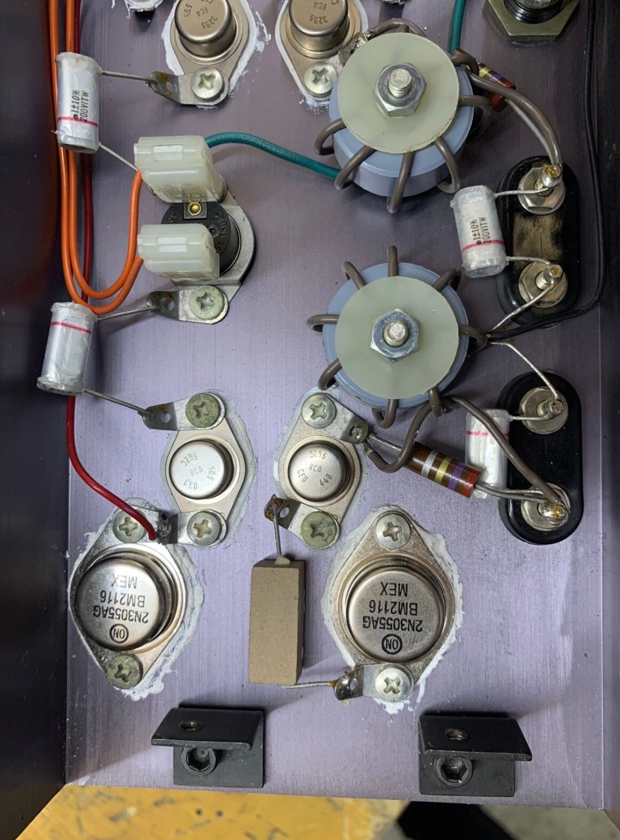 Crown IC150 and D150 Preamp-Power Amp Set Fully Recapped And Repaired