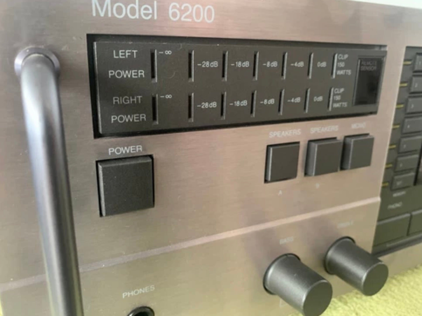 Carver Receiver Model 6200