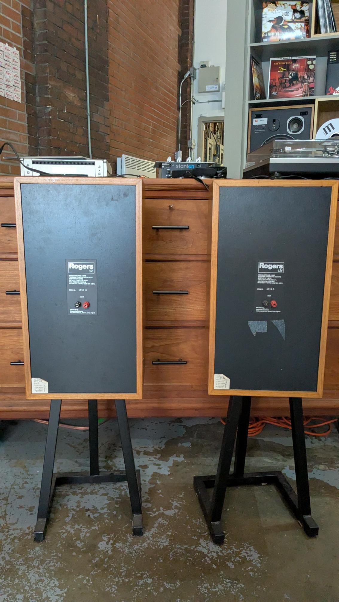 Rogers LS6 speaker bookshelf
