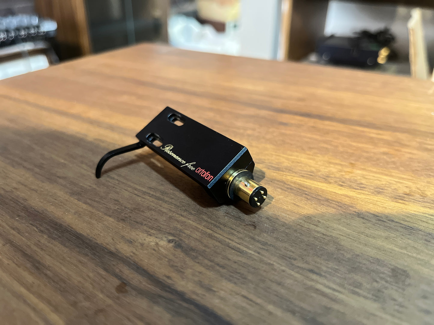 Silver Headshell Leads Ortofon LH-9000