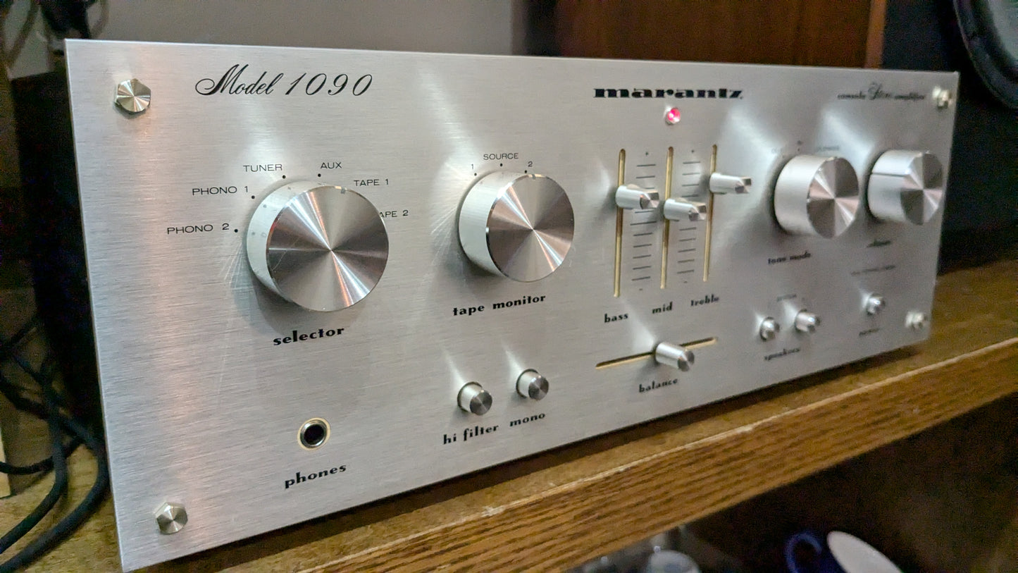 Marantz model 1090 (Sold)