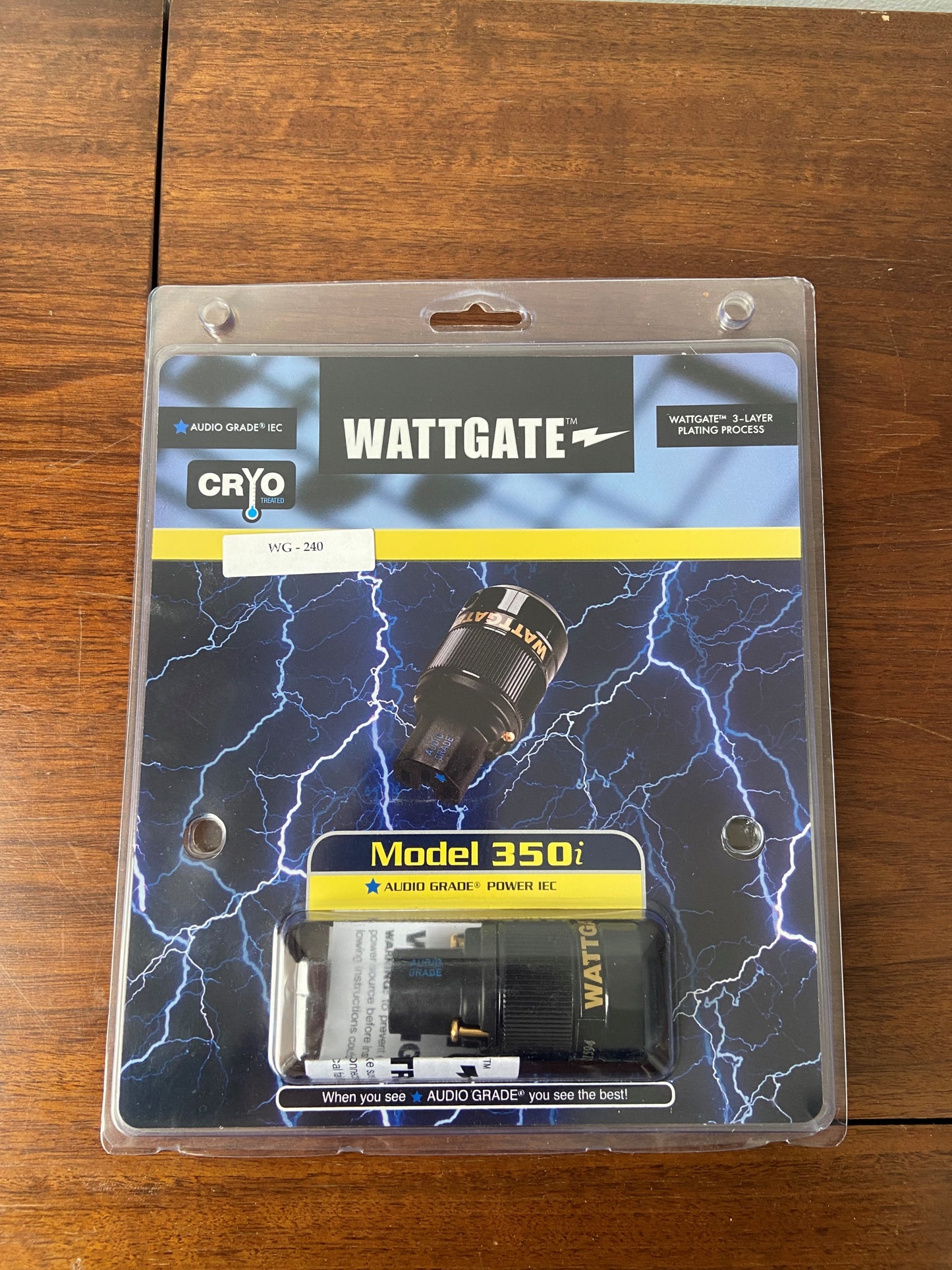 Wattgate Model 350 Power Connector