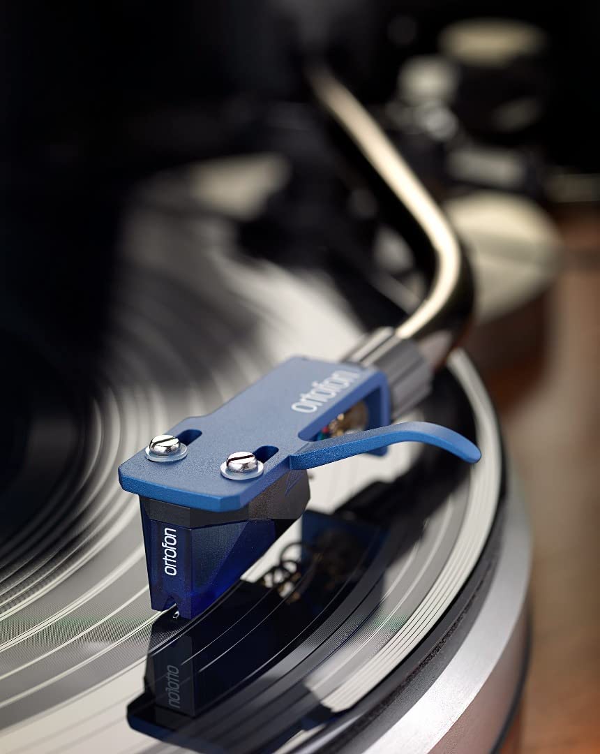 ortofon 2m blue photo plant view