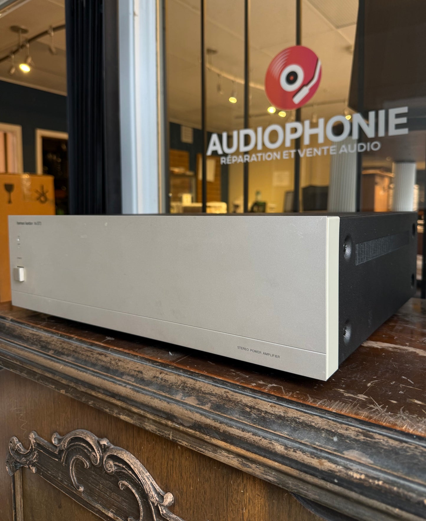 Harman Kardon HK870 Stereo power amplifier