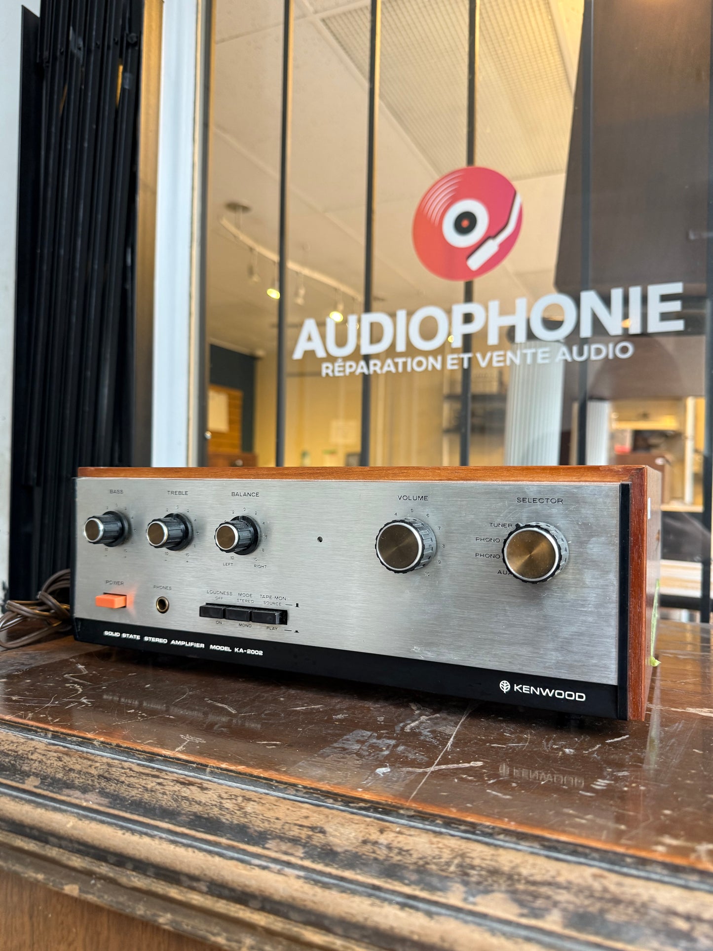 Kenwood KA-2002 Stereo Amplifier / full recap / wooden case