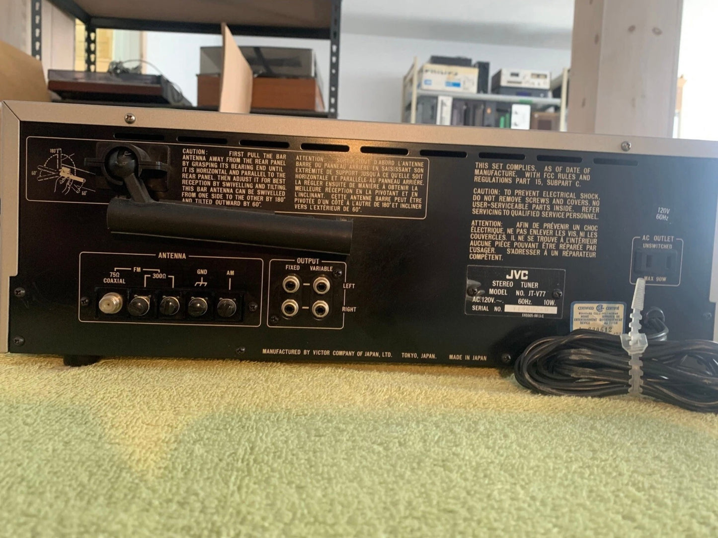 JVC JT-V77 STEREO TUNER