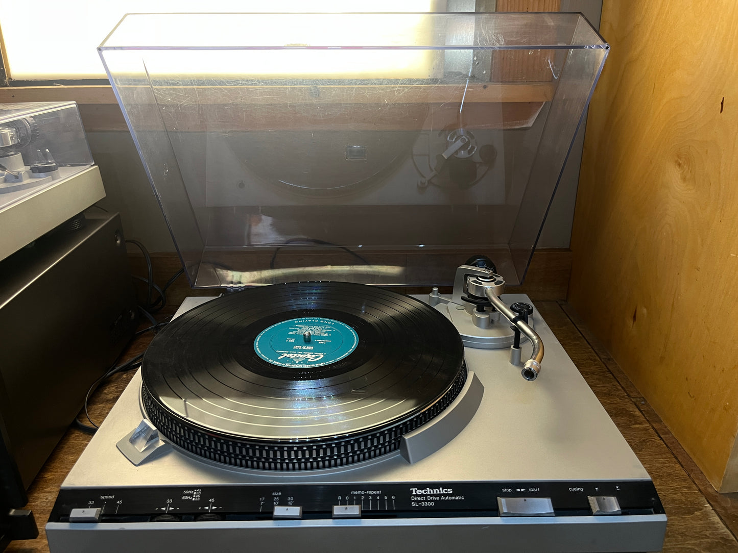 Technics SL 3300 Table tournante