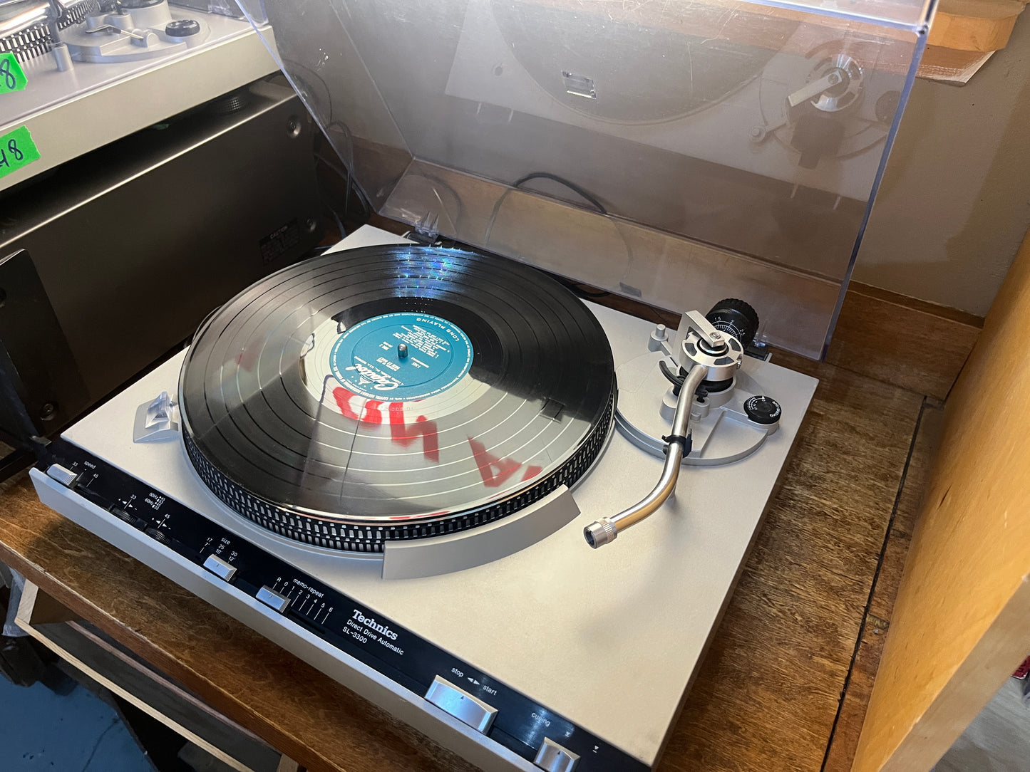 Technics SL 3300 Table tournante