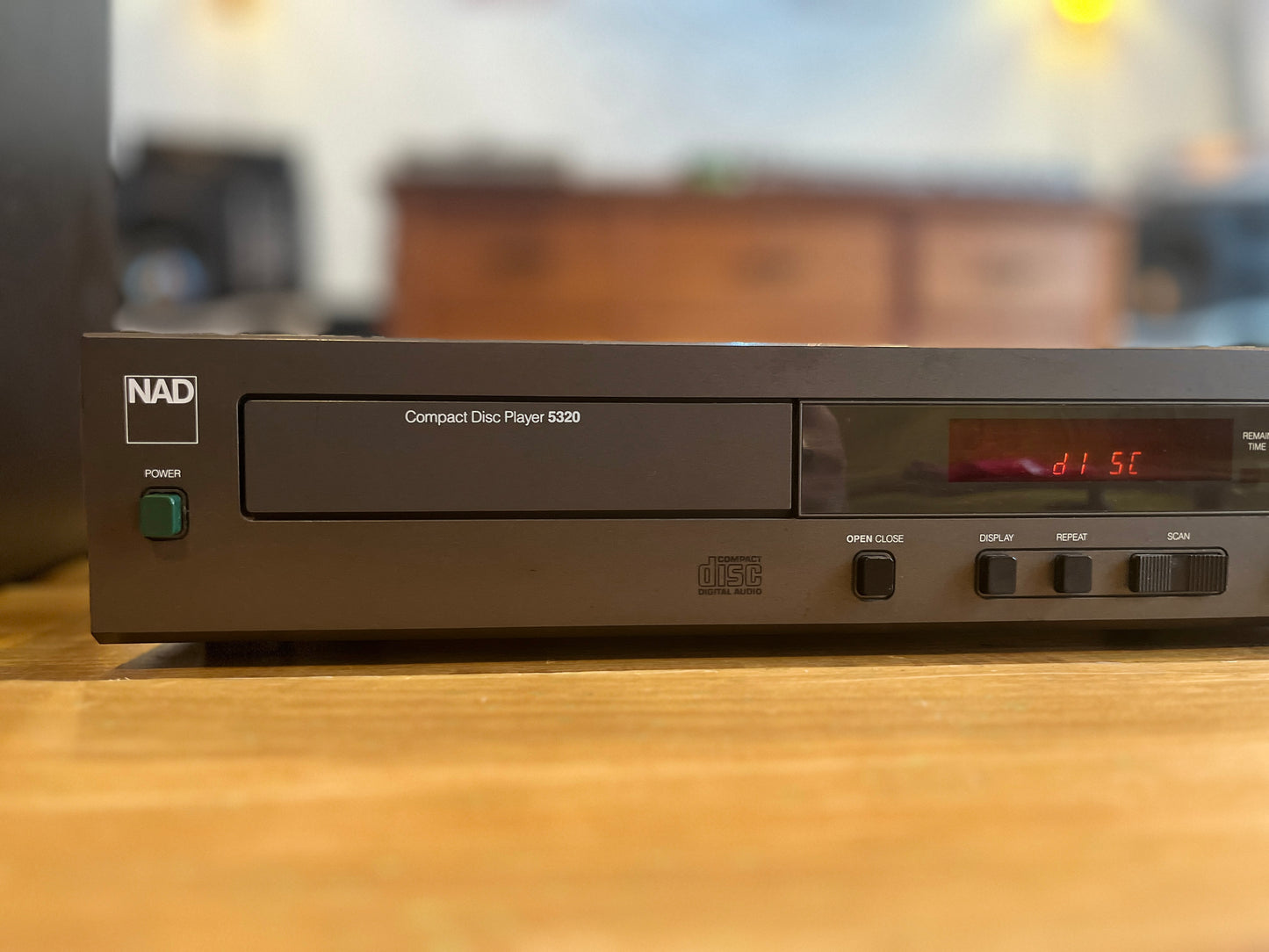 NAD 5320 Compact Disk Player
