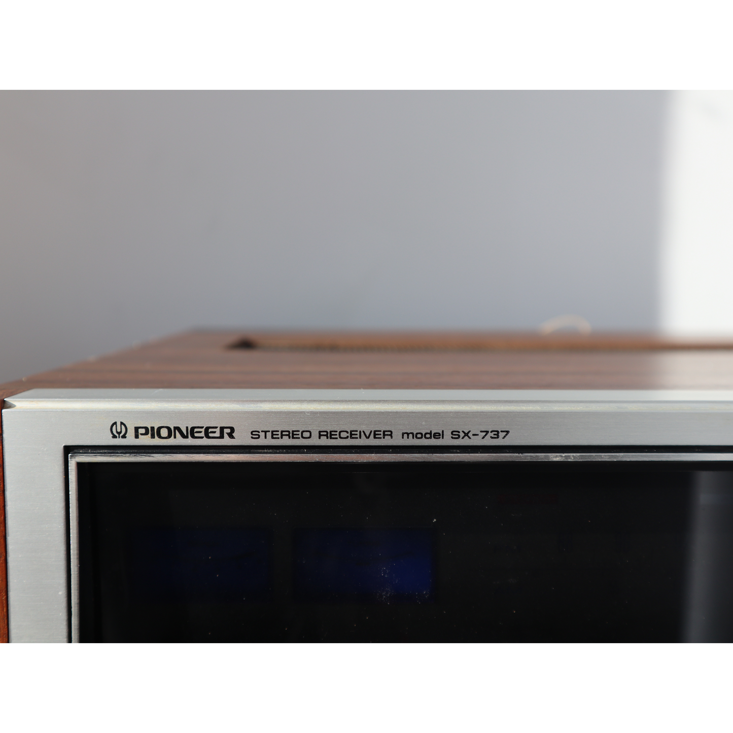 Pioneer SX-737 Stero Reciever (SOLD)