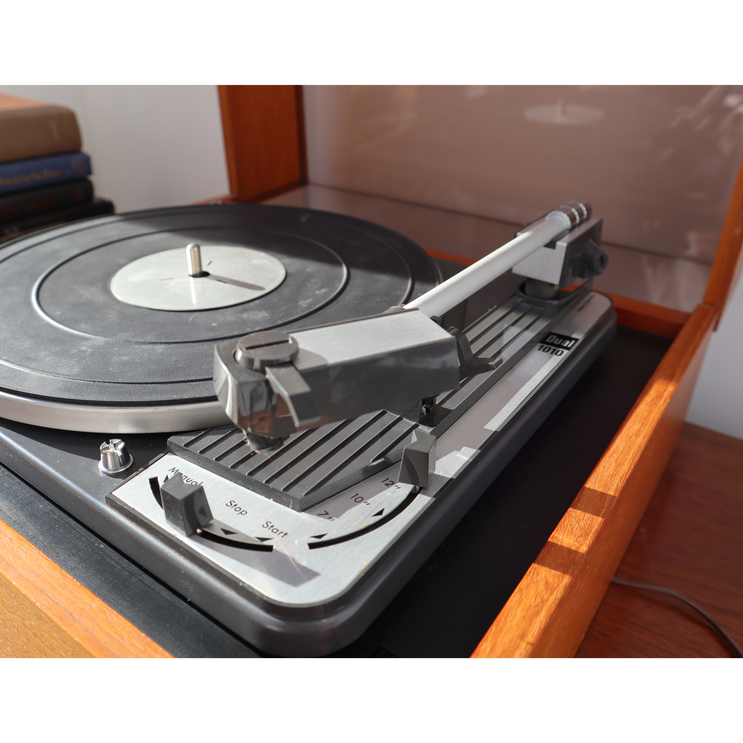 Dual 1010 Turntable (SOLD)