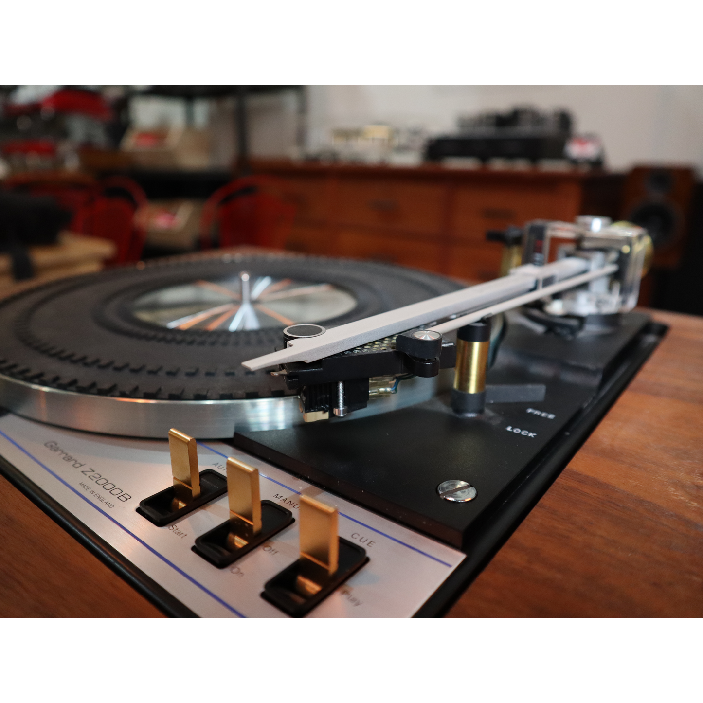 Garrard Z2000B Turntable (SOLD)