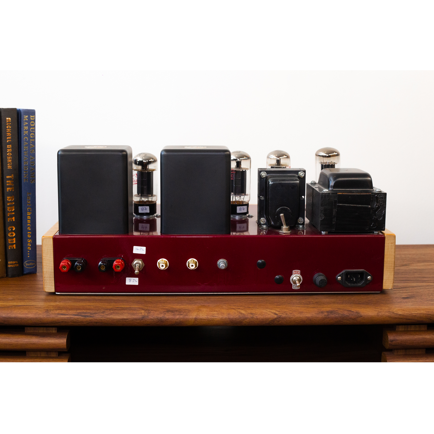 Power Amplifier - Tube de force modified 6L6 amplifier (SOLD)