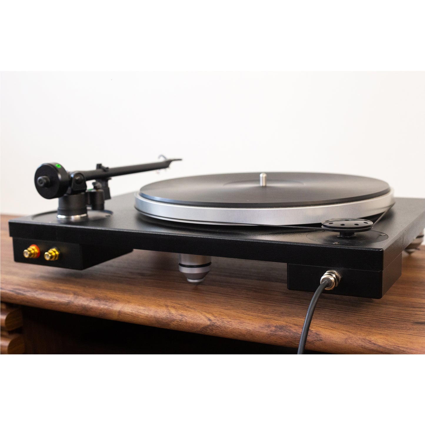 Thorens TD800 - Black (SOLD)