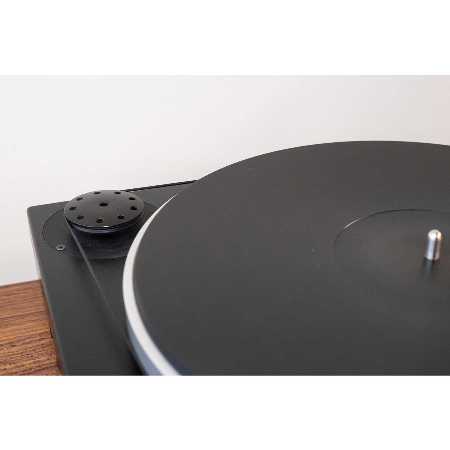 Thorens TD800 - Black (SOLD)