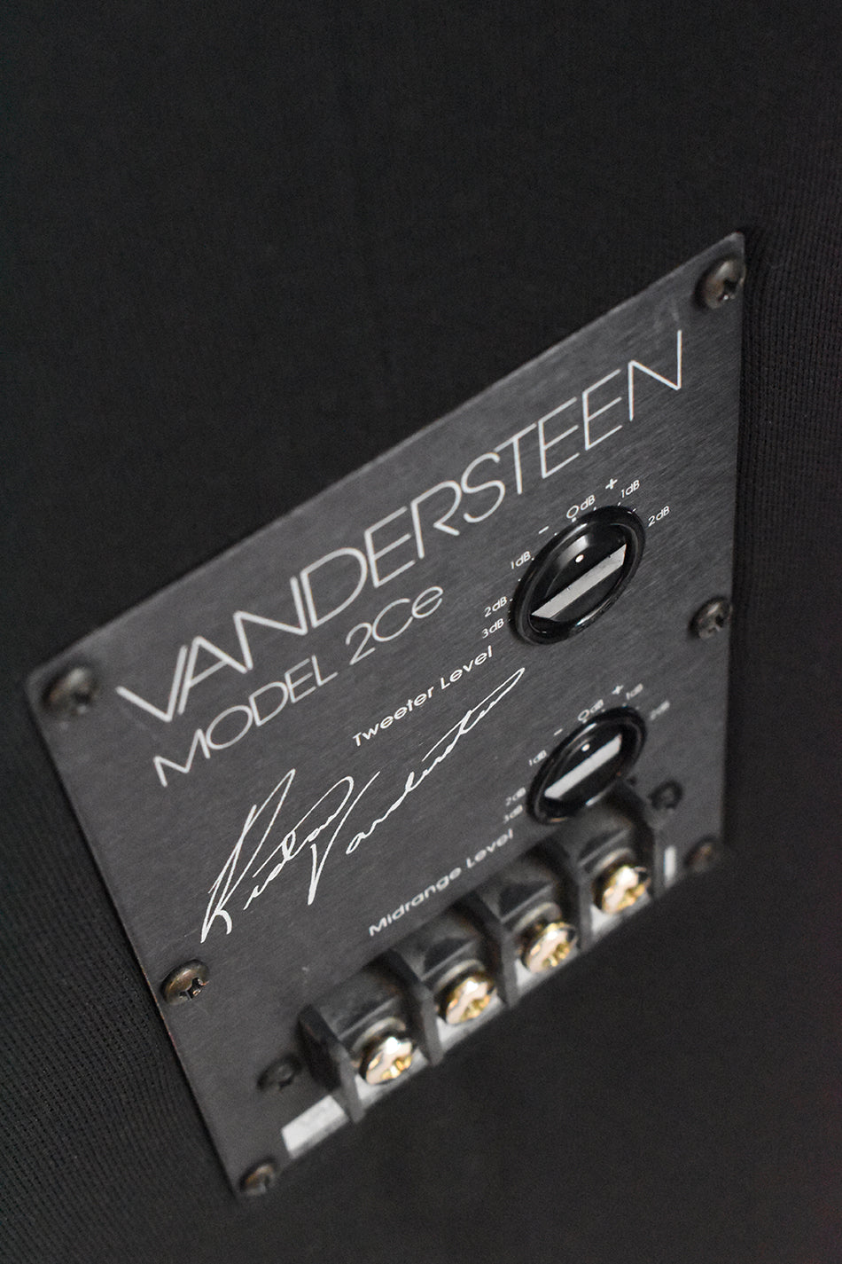 Vandersteen 2Ce Floor Speakers (SOLD)